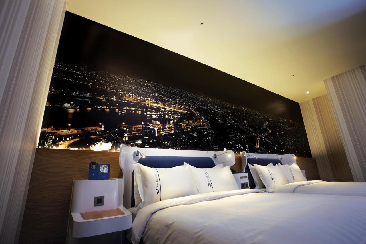 Airline Inn Green Park Way Taichung Exteriör bild