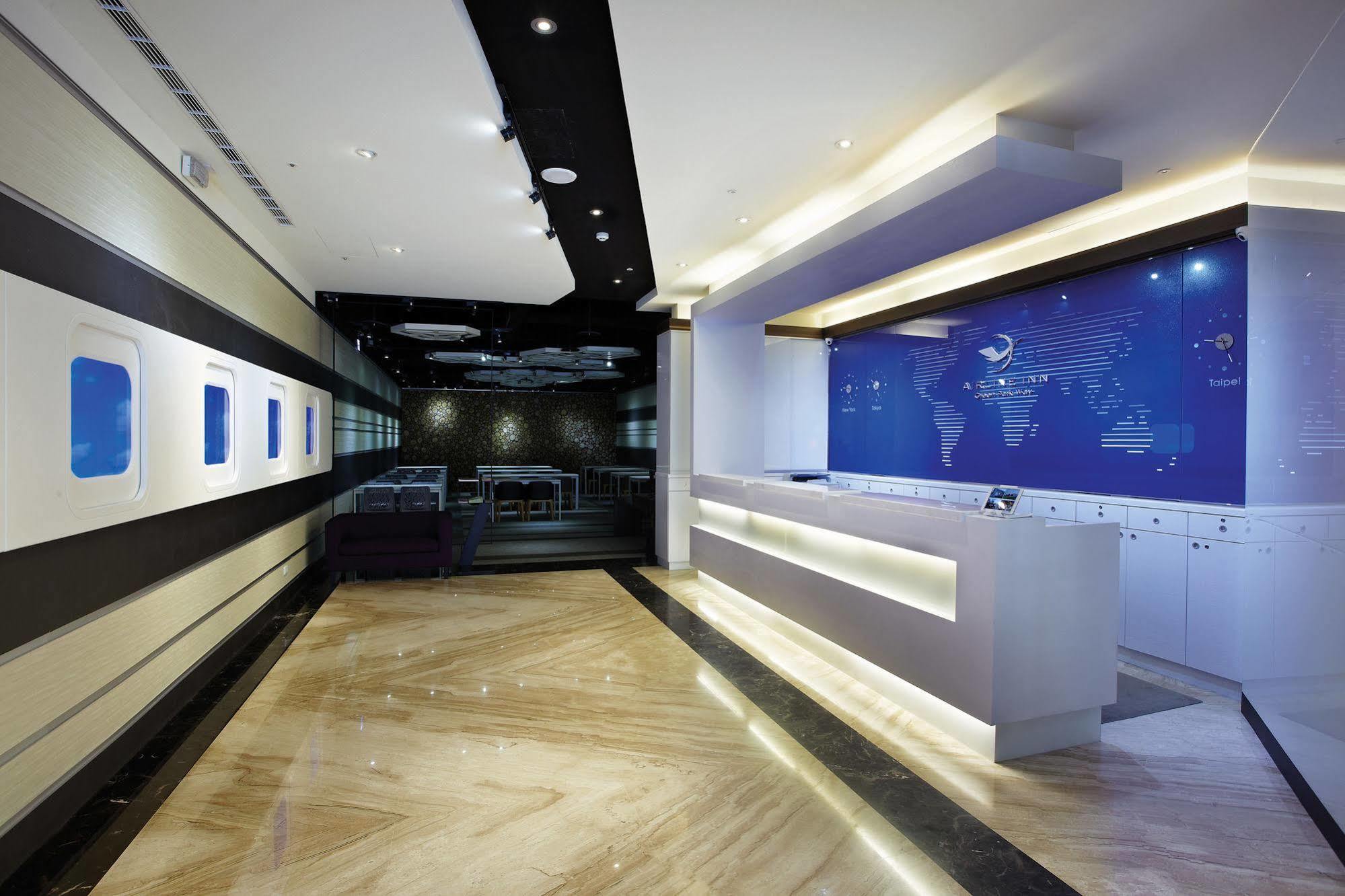 Airline Inn Green Park Way Taichung Exteriör bild